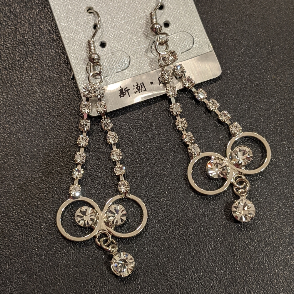 🦄2 for $15🦄 Rhinestone Earrings